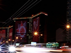 В честь Дня Победы в Москве более 50 зданий получат динамическую подсветку